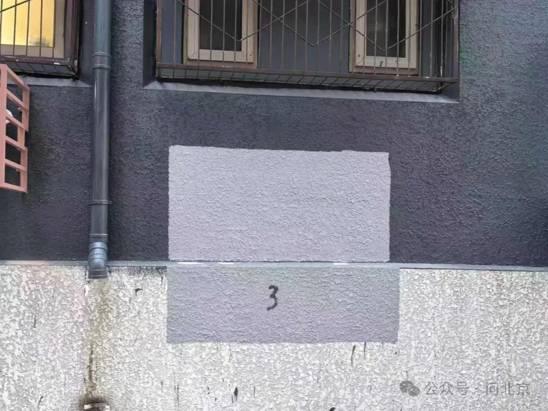 DƬ